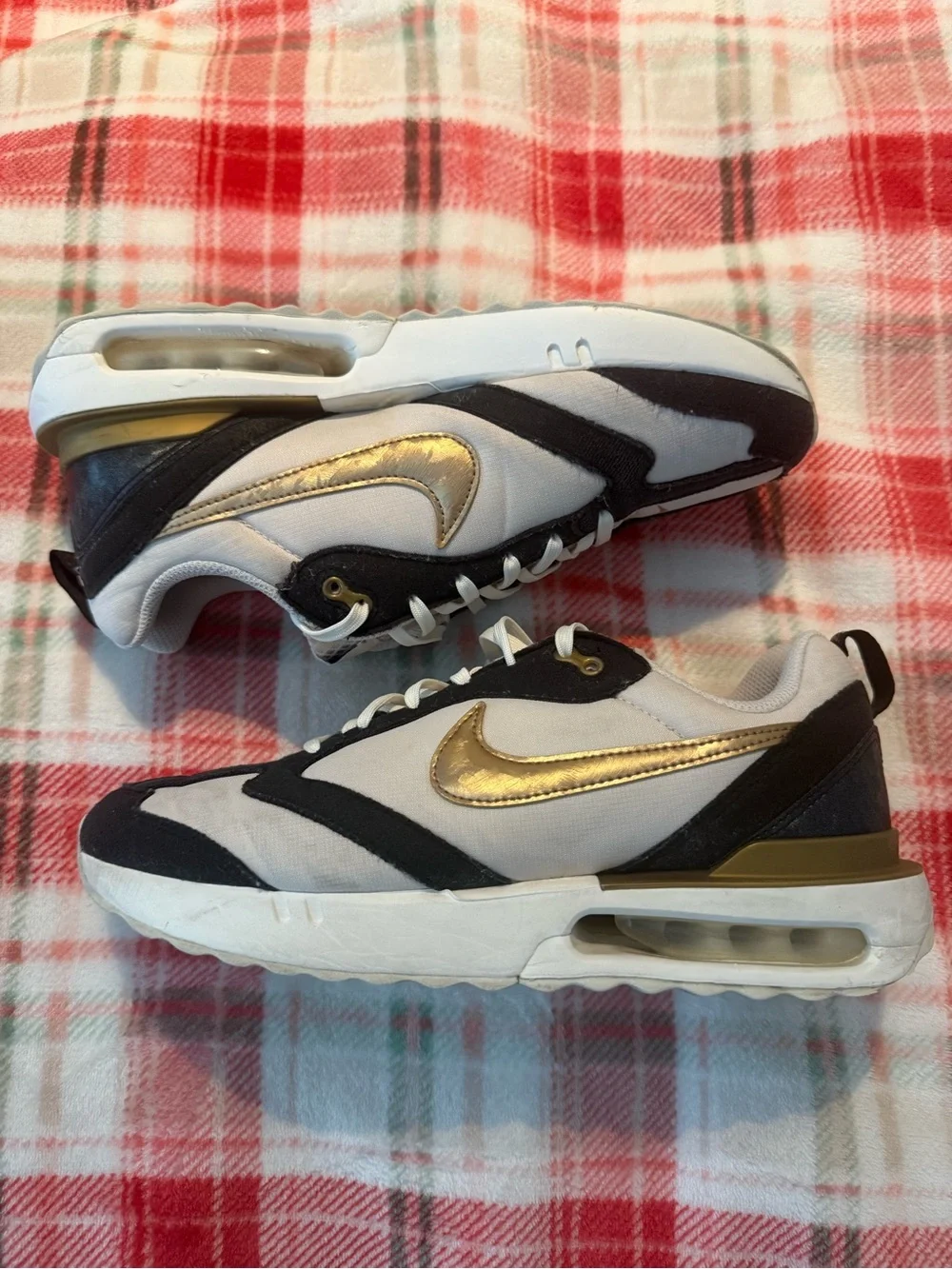Nike Women’s Air Max Dawn White and Gold Athletic Sneakers with Black Accents